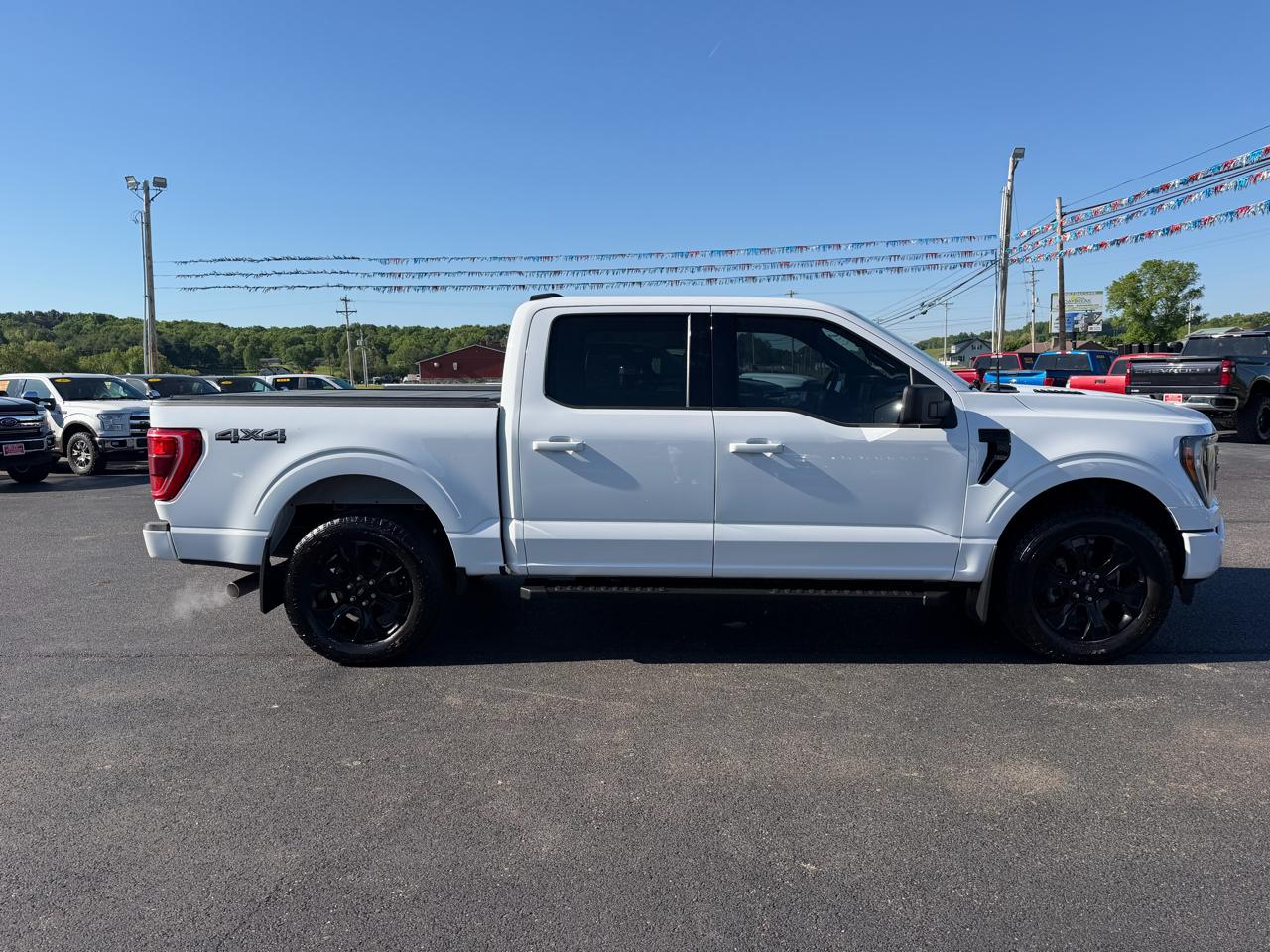 Ford F-150 XLT 4WD 2022