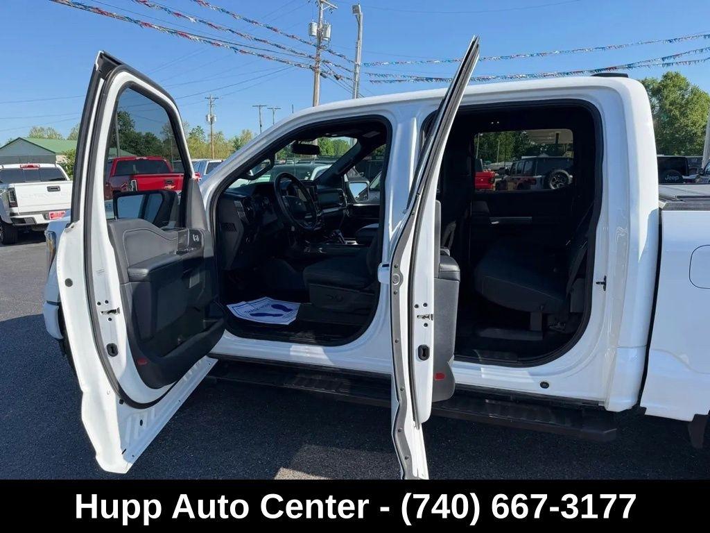 Ford F-150 XLT 4WD 2022