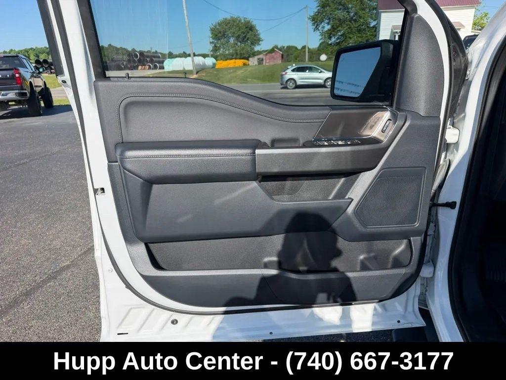 Ford F-150 XLT 4WD 2022