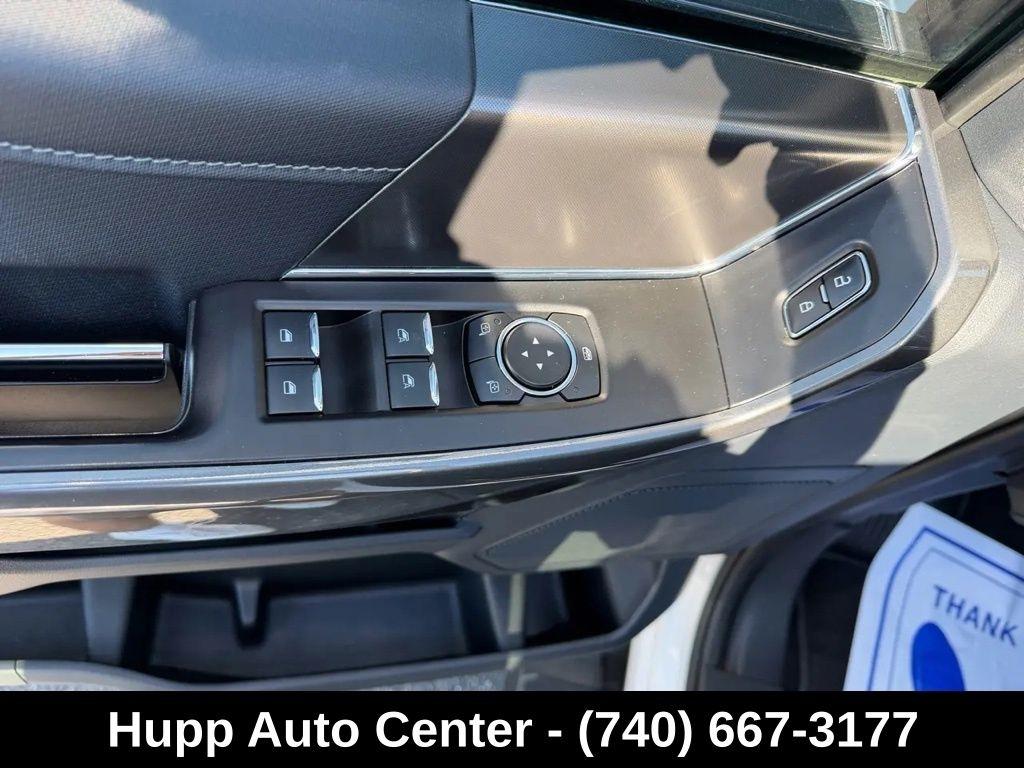 Ford F-150 XLT 4WD 2022