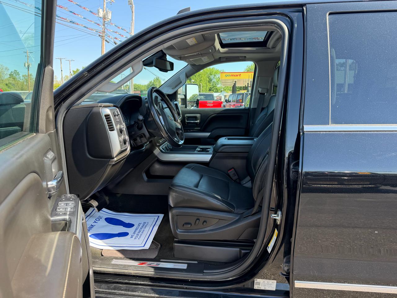 Chevrolet Silverado 2500HD 4WD Crew Cab 153.7" LTZ 2018