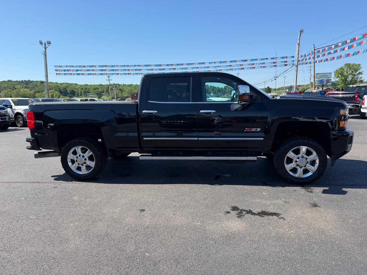 Chevrolet Silverado 2500HD 4WD Crew Cab 153.7" LTZ 2018