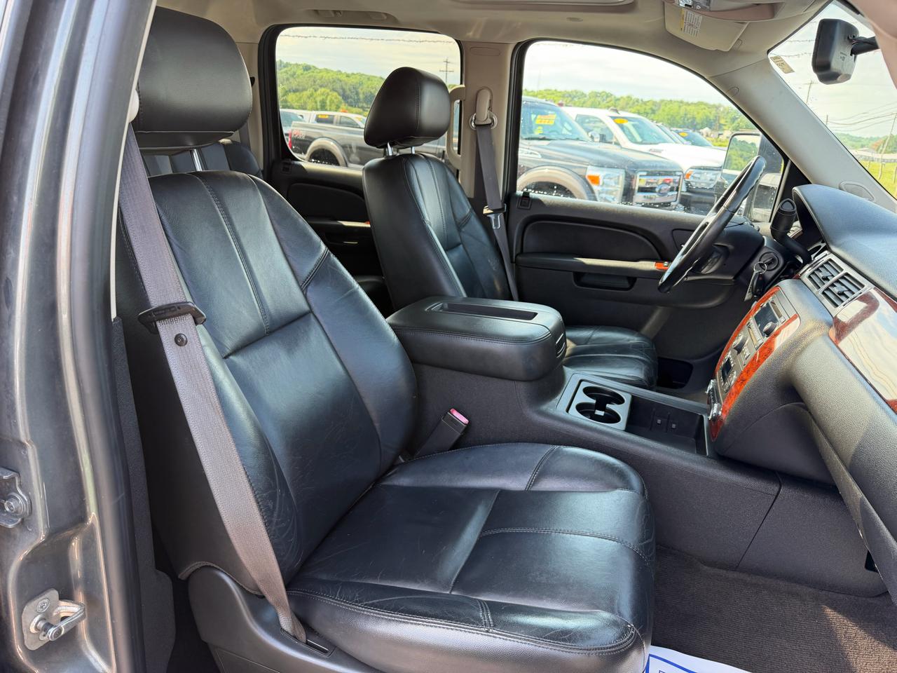 Chevrolet Silverado 2500HD 4WD Crew Cab 153.7" LTZ 2011