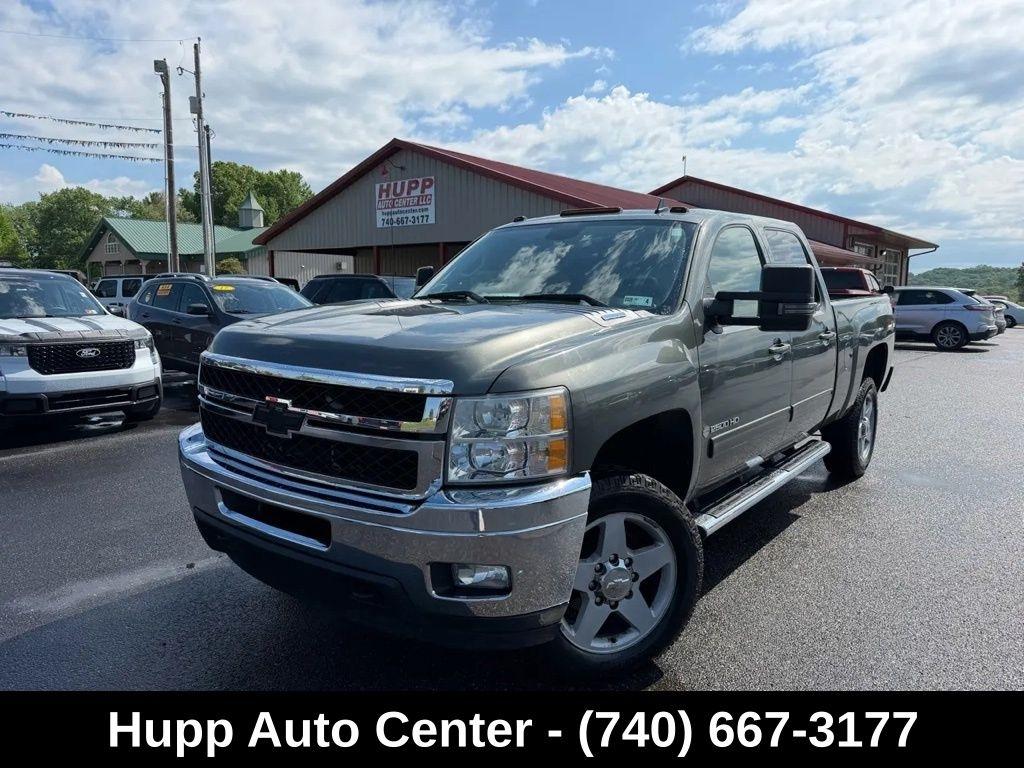 2011 Chevrolet Silverado 2500HD 4WD Crew Cab 153.7" LTZ