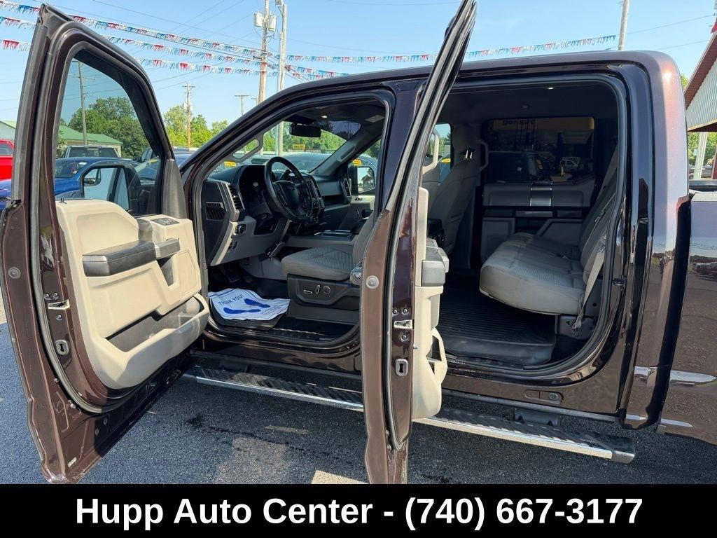 Ford F-150 4WD SuperCrew 150" XLT 2018