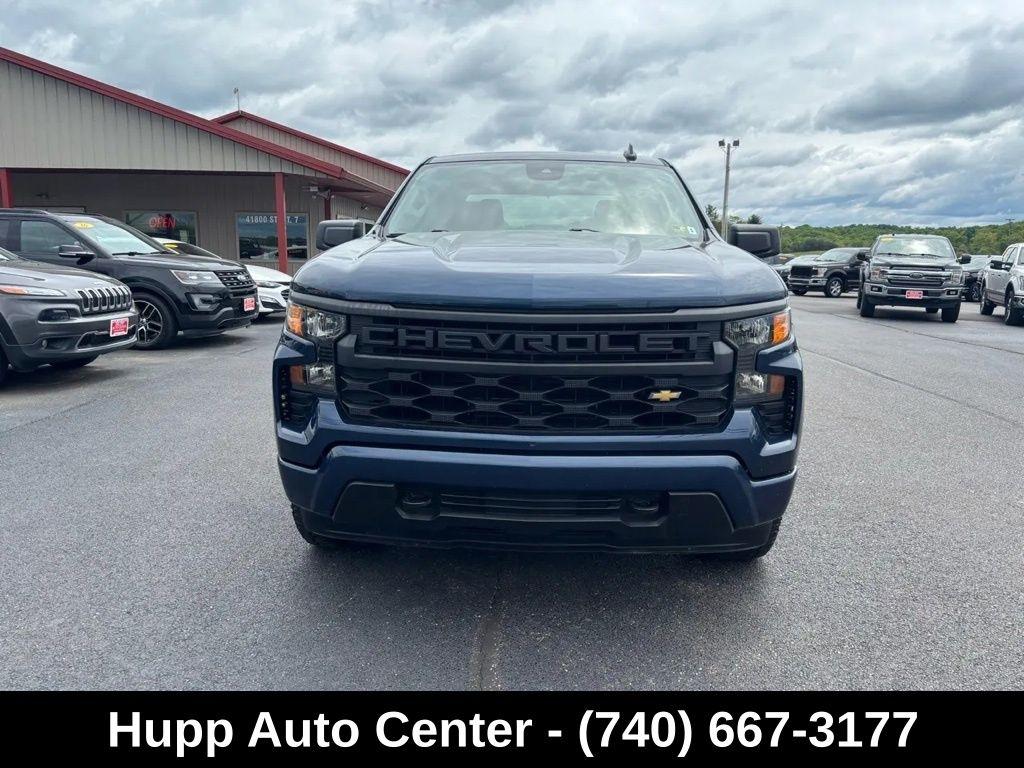 Chevrolet Silverado 1500 4WD Crew Cab 147" Custom 2022