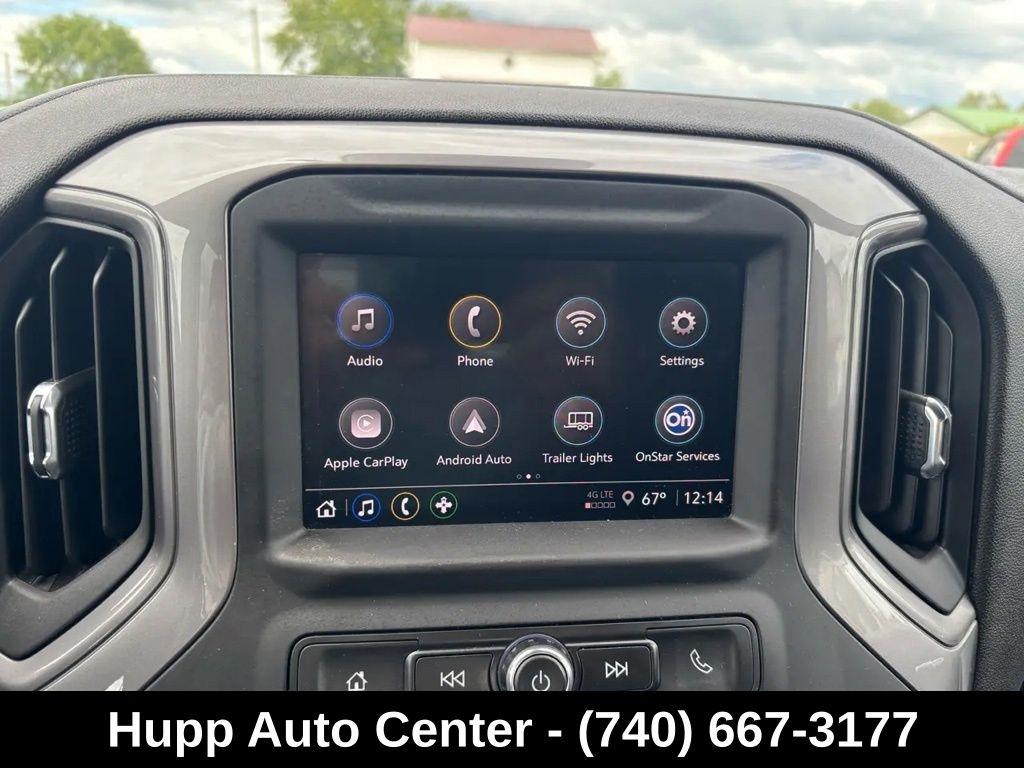 Chevrolet Silverado 1500 4WD Crew Cab 147" Custom 2022