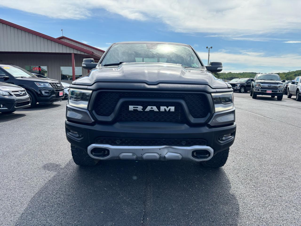 RAM 1500 4WD Crew Cab 140.5" Rebel 2019
