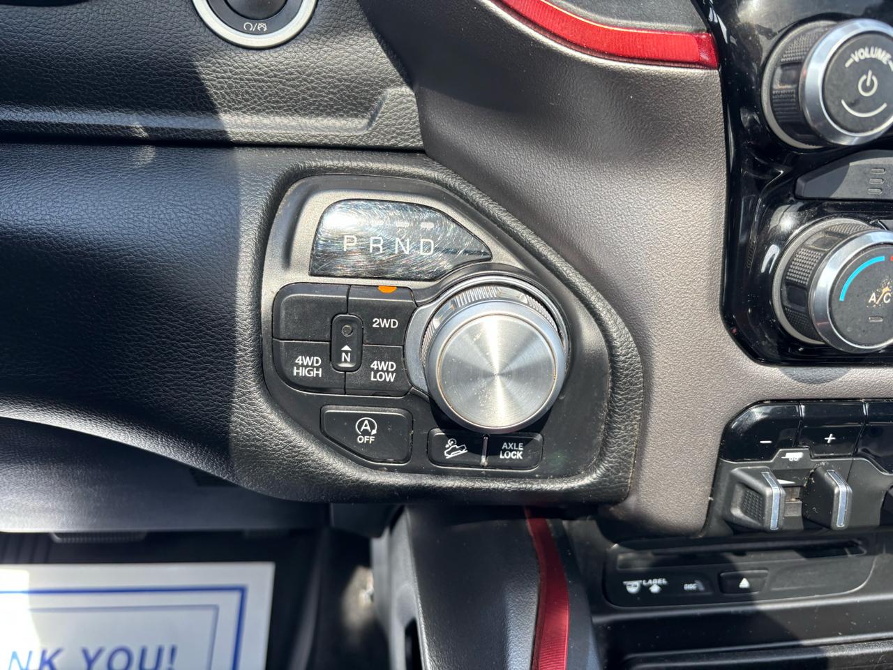 RAM 1500 4WD Crew Cab 140.5" Rebel 2019