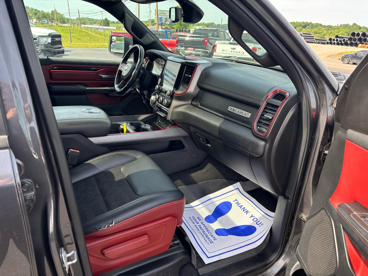 RAM 1500 4WD Crew Cab 140.5" Rebel 2019