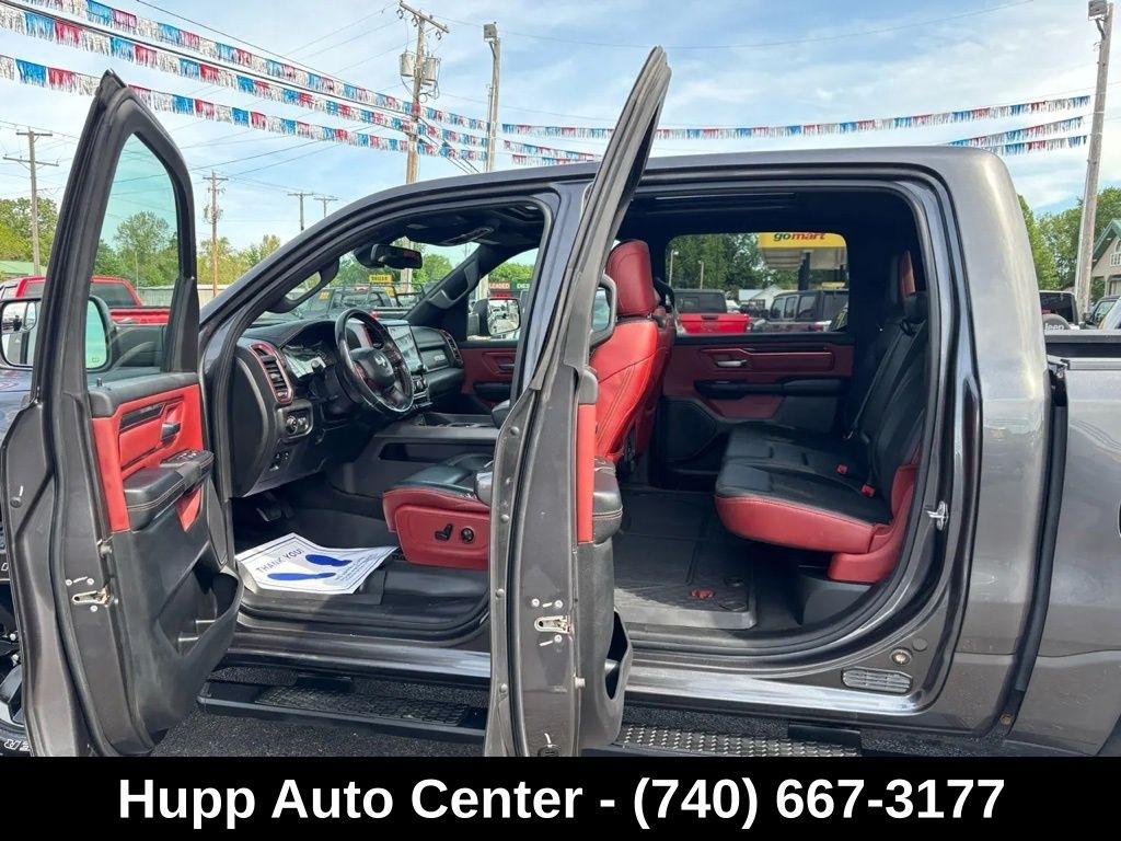 RAM 1500 4WD Crew Cab 140.5" Rebel 2019