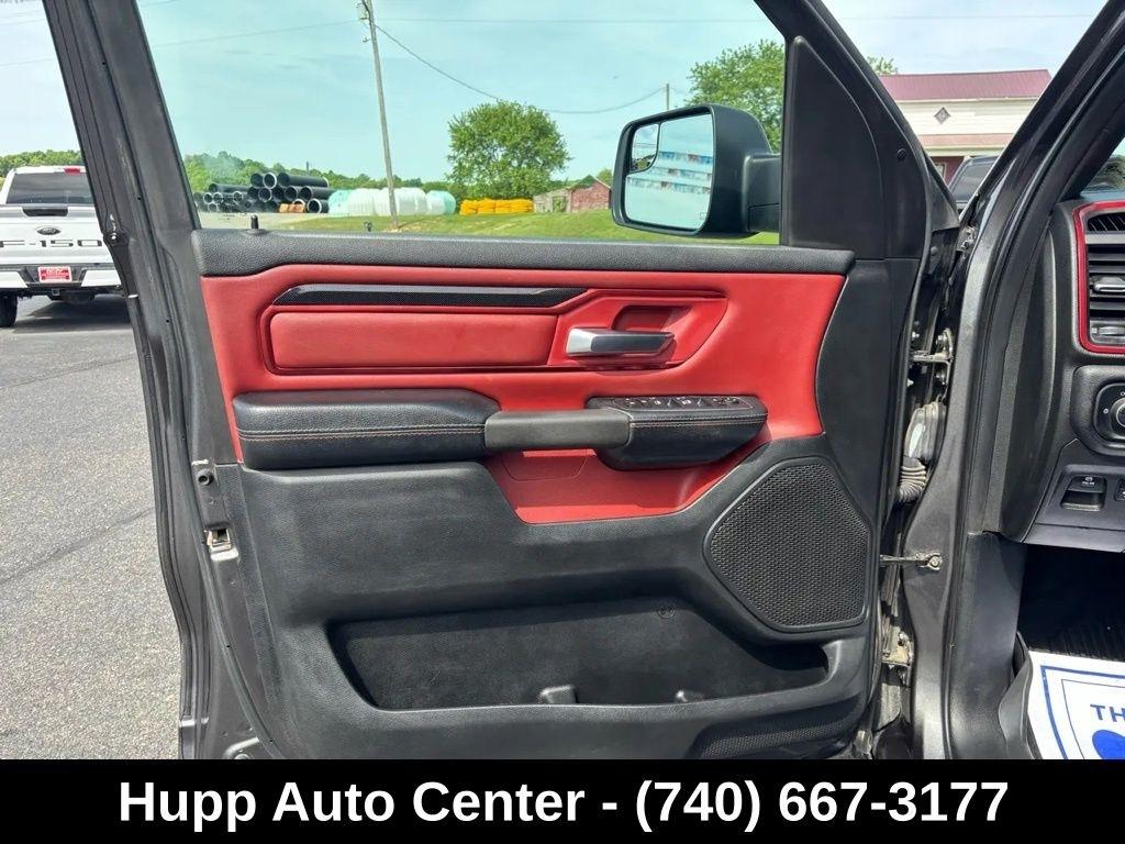 RAM 1500 4WD Crew Cab 140.5" Rebel 2019