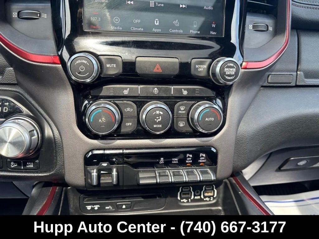 RAM 1500 4WD Crew Cab 140.5" Rebel 2019