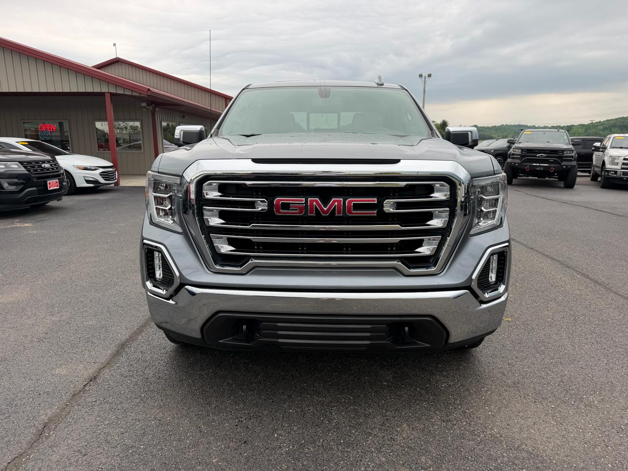 GMC Sierra 1500 4WD Crew Cab 157" SLT 2020