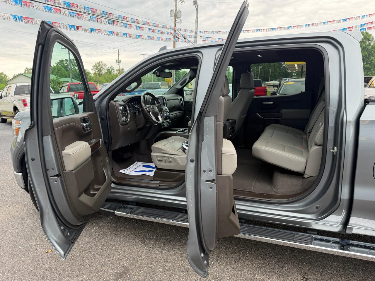 GMC Sierra 1500 4WD Crew Cab 157" SLT 2020