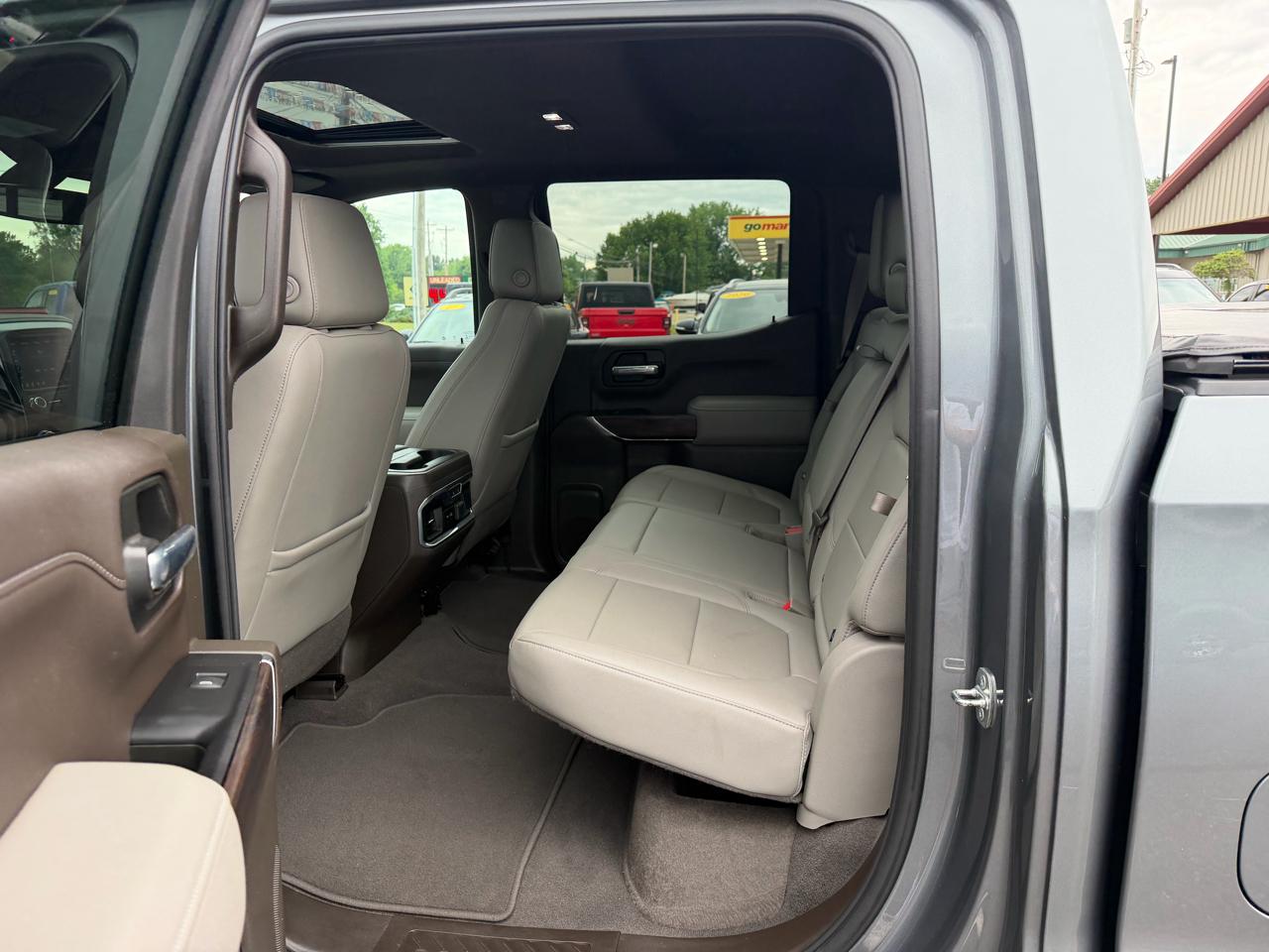 GMC Sierra 1500 4WD Crew Cab 157" SLT 2020
