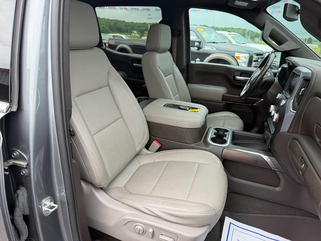 GMC Sierra 1500 4WD Crew Cab 157" SLT 2020