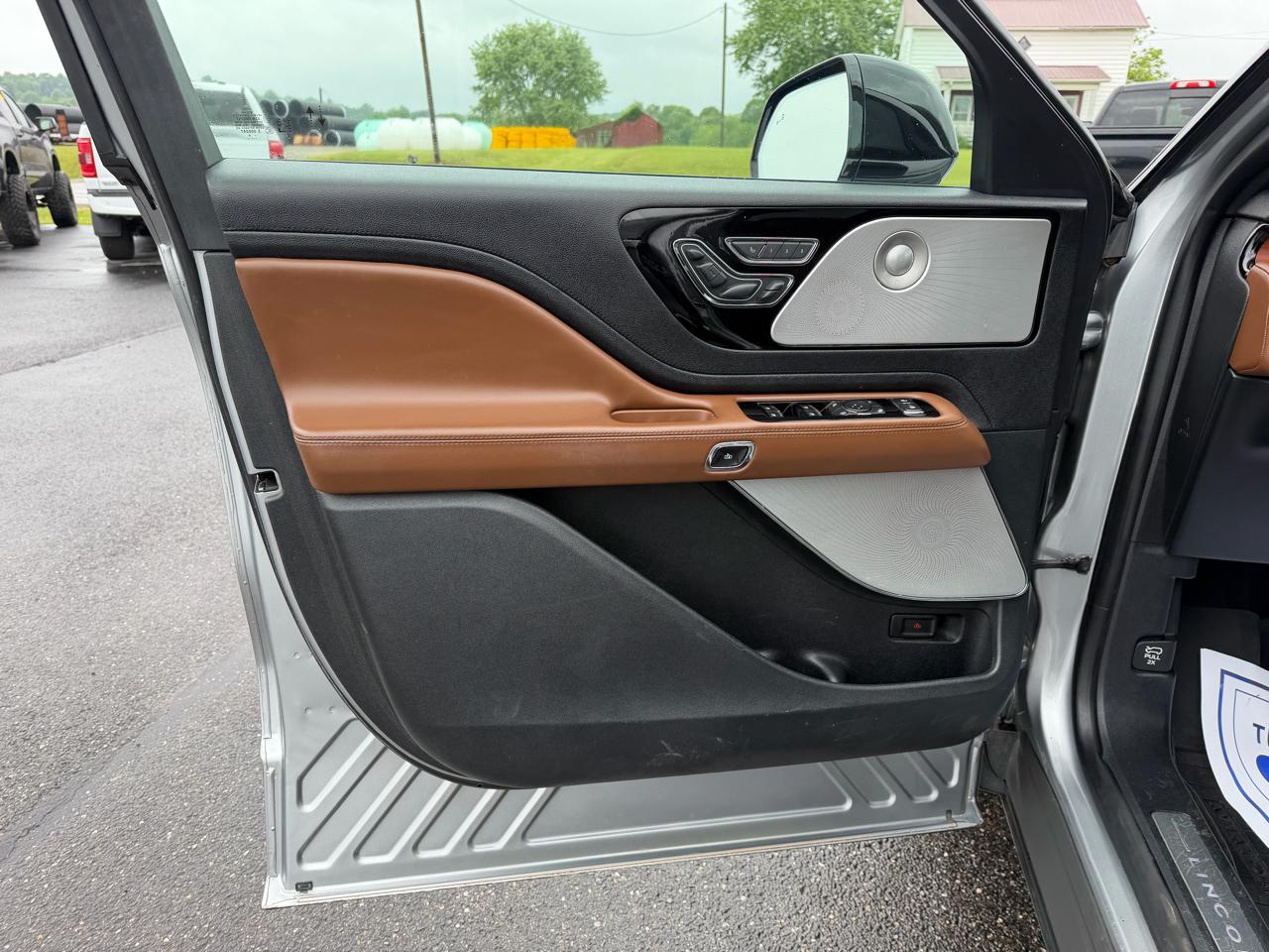 Lincoln Aviator Reserve AWD 2020