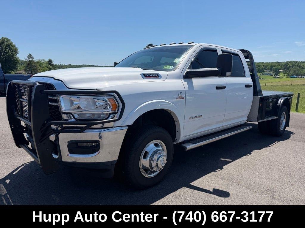 RAM 3500 Tradesman 4x4 Crew Cab 8' Box 2019