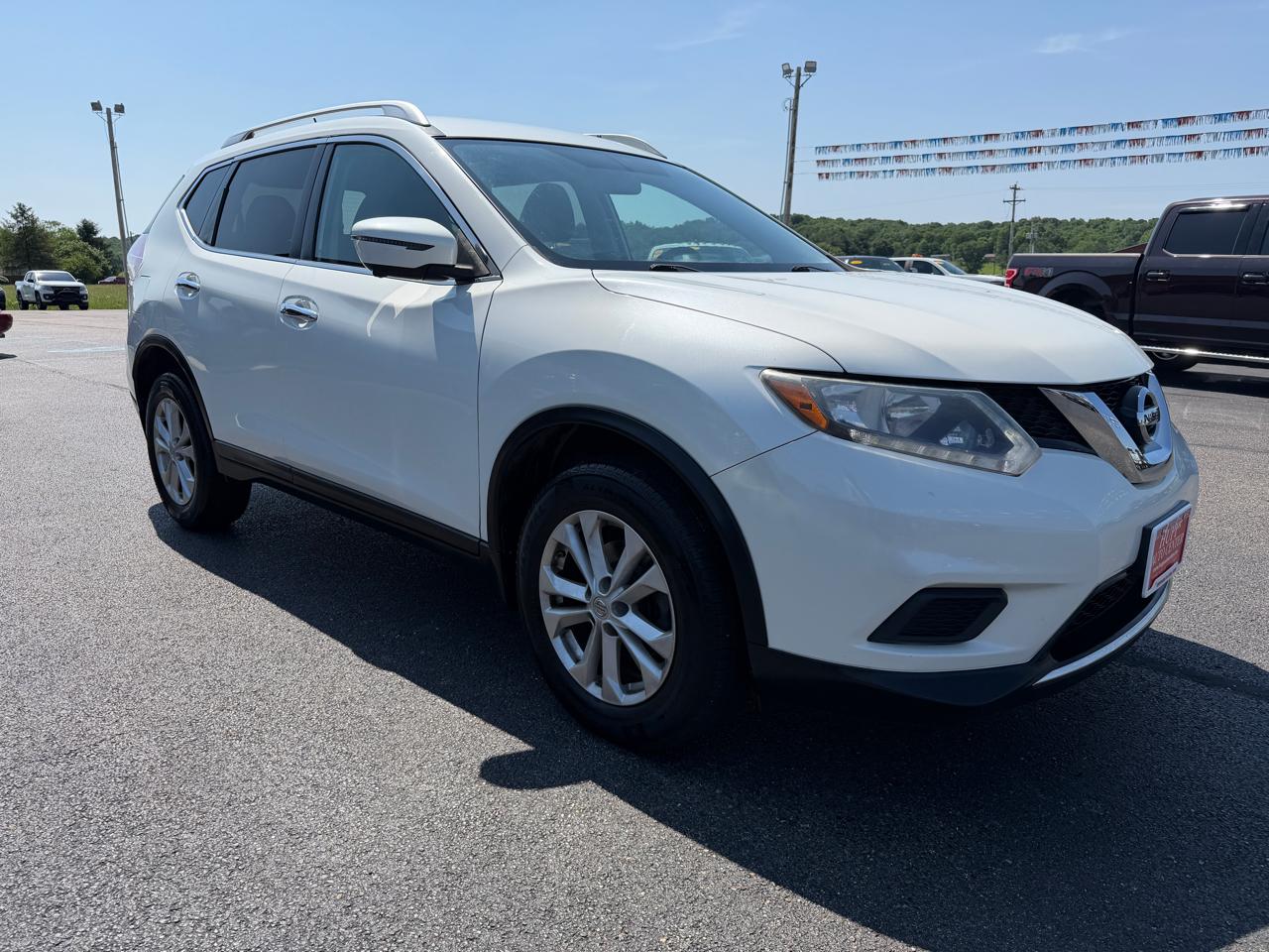 Nissan Rogue AWD 4dr SV 2016