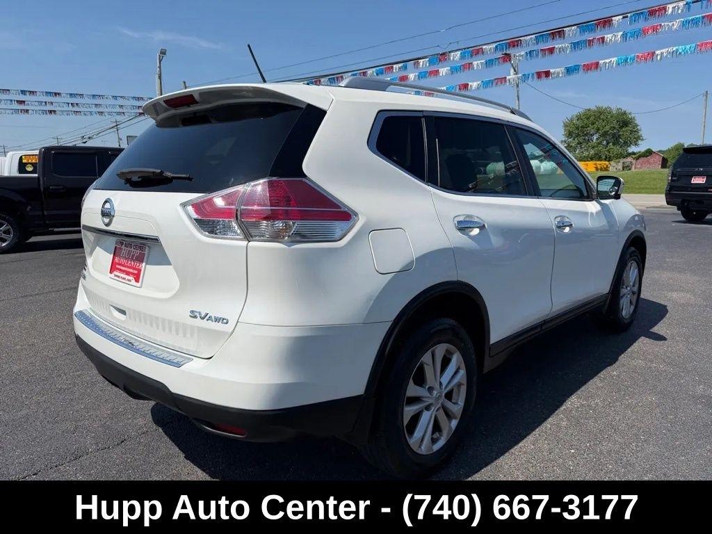 Nissan Rogue AWD 4dr SV 2016