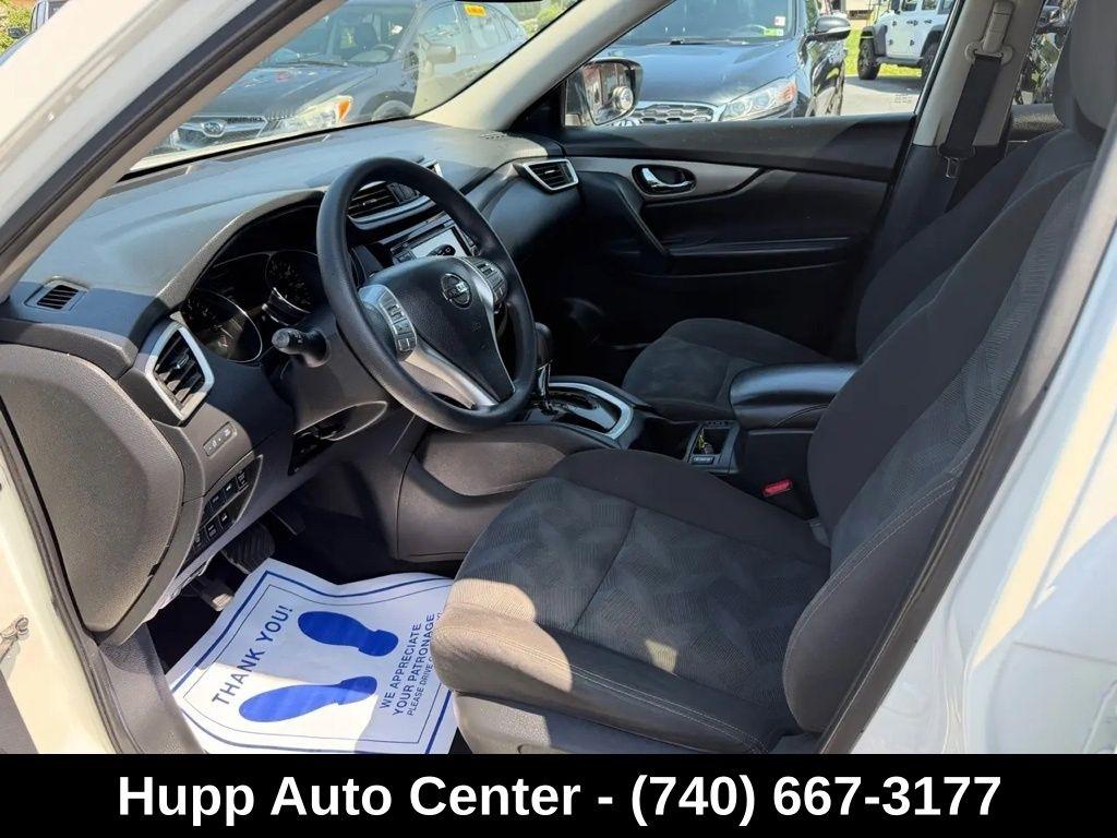 Nissan Rogue AWD 4dr SV 2016
