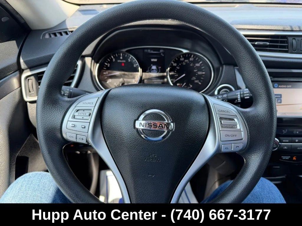 Nissan Rogue AWD 4dr SV 2016