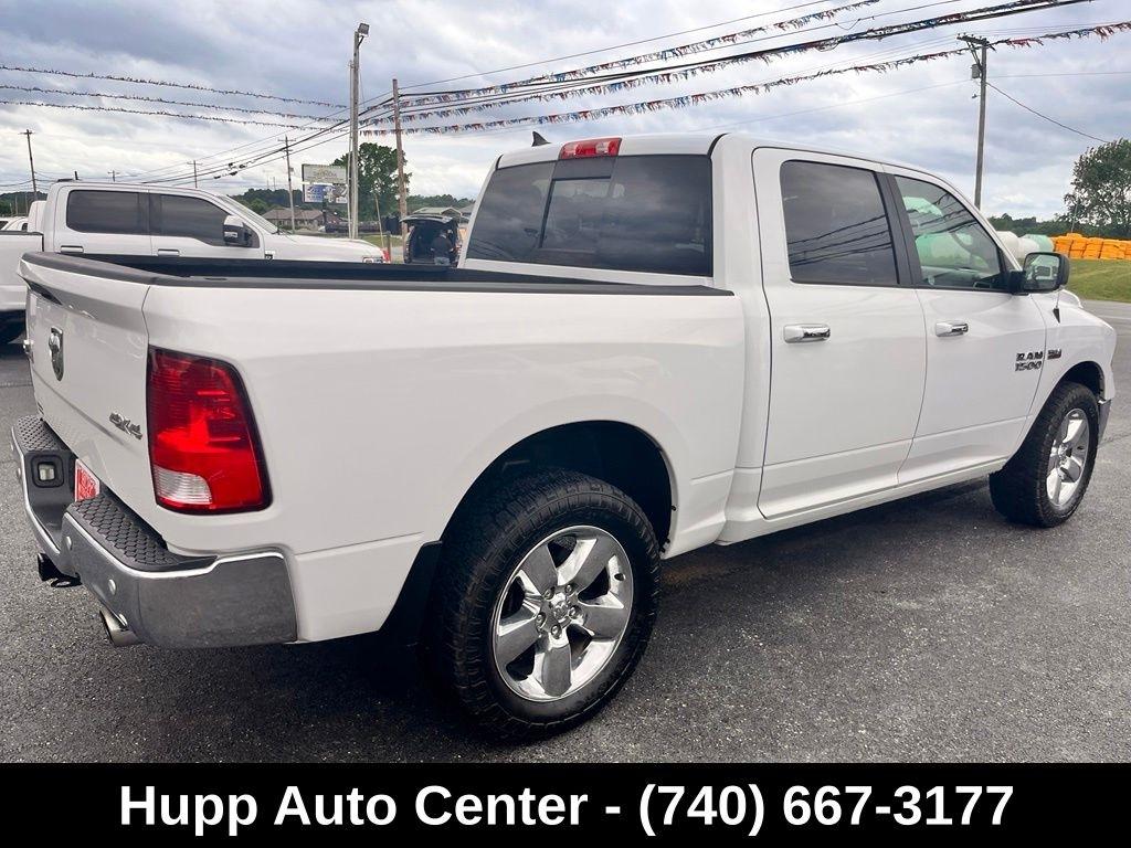 RAM 1500 Big Horn 4x4 Crew Cab 5'7" Box 2017
