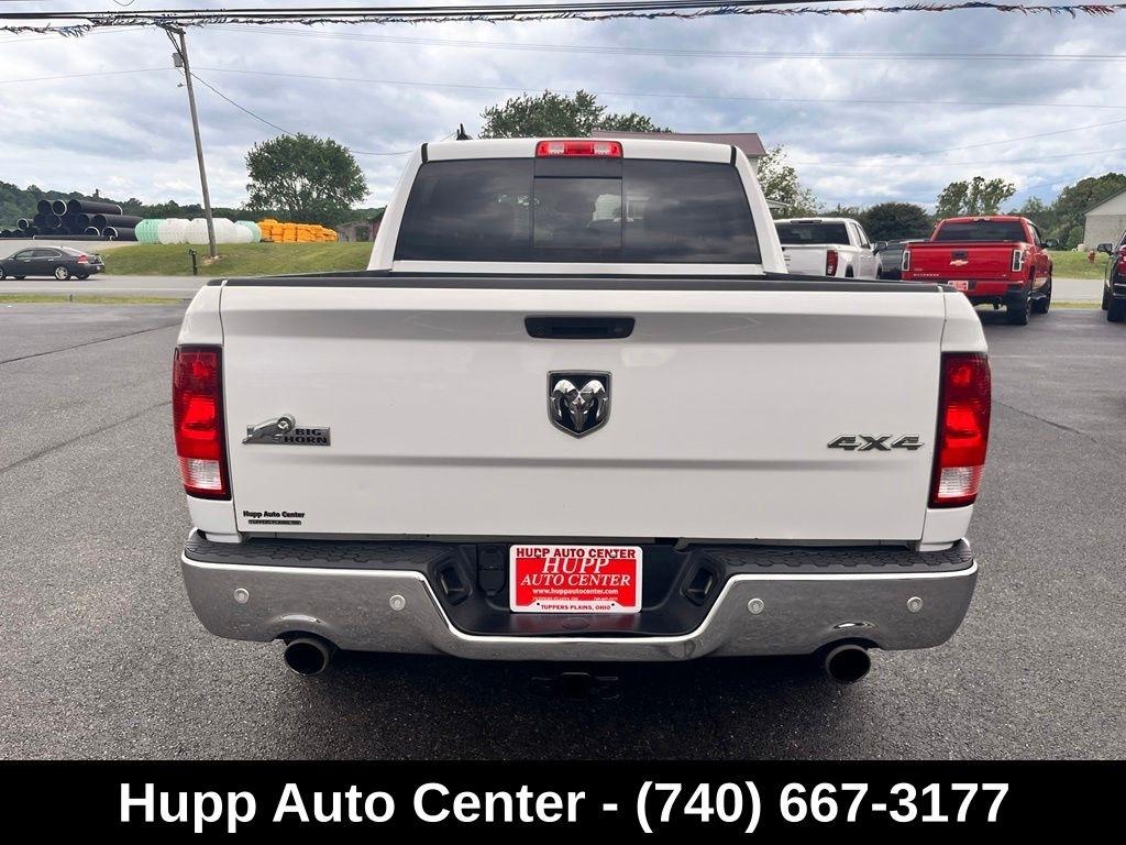 RAM 1500 Big Horn 4x4 Crew Cab 5'7" Box 2017