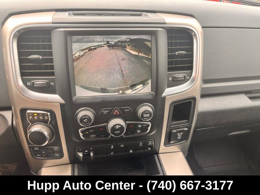 RAM 1500 Big Horn 4x4 Crew Cab 5'7" Box 2017