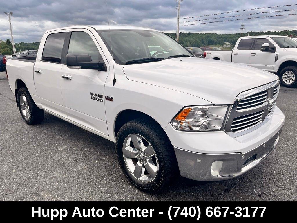 RAM 1500 Big Horn 4x4 Crew Cab 5'7" Box 2017