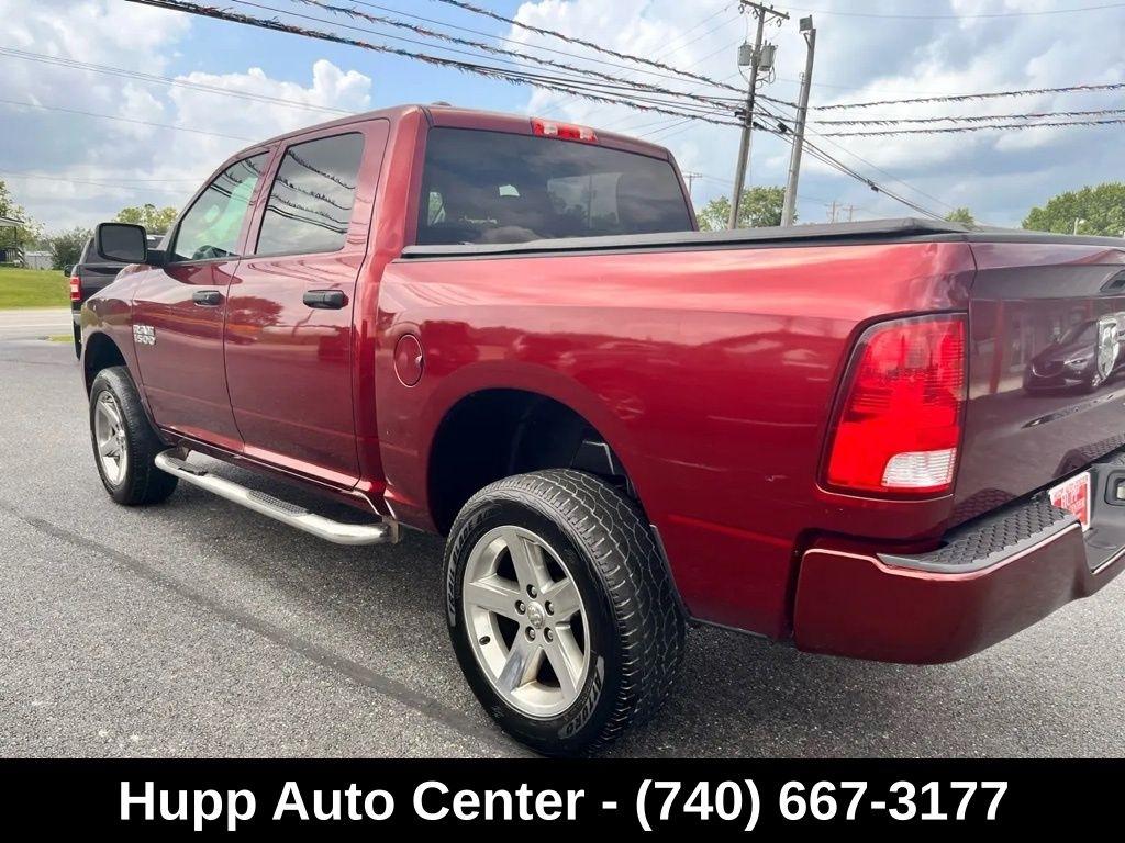 RAM 1500 Express 4x4 Crew Cab 5'7" Box 2017