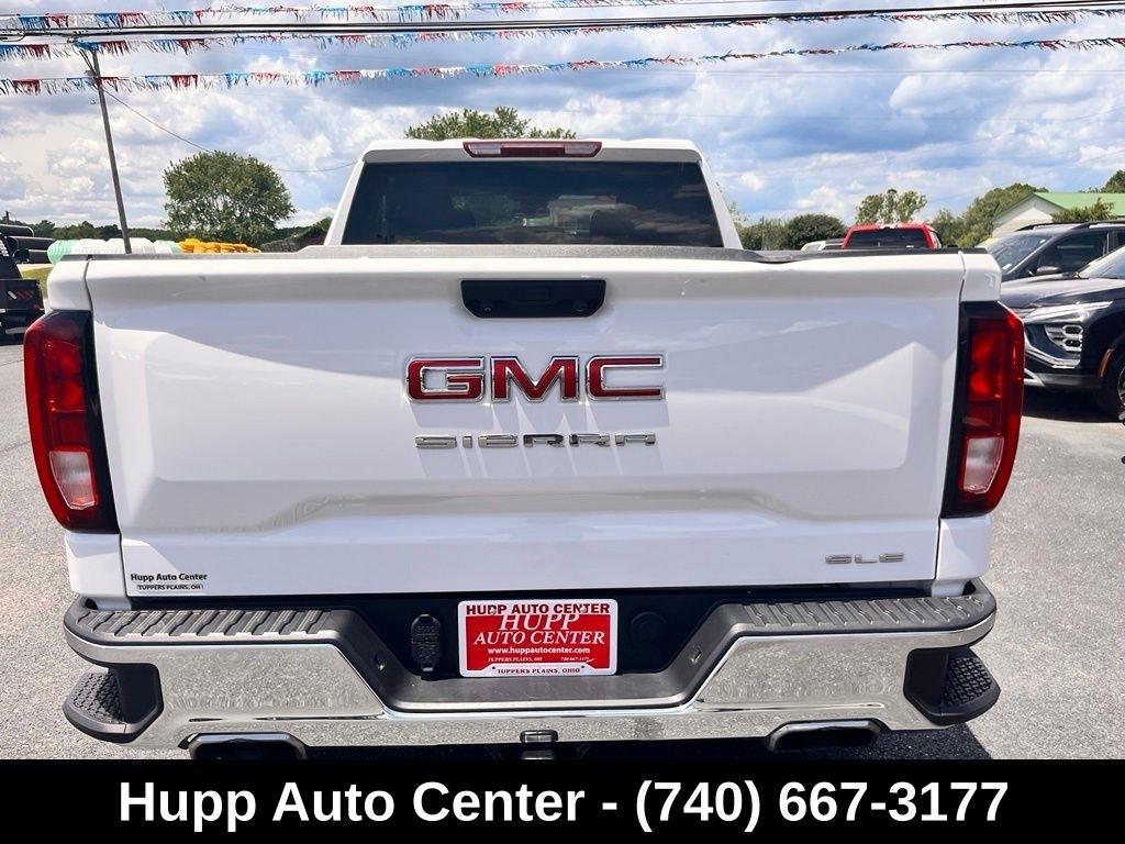 GMC Sierra 1500 4WD Crew Cab 157" SLE 2024
