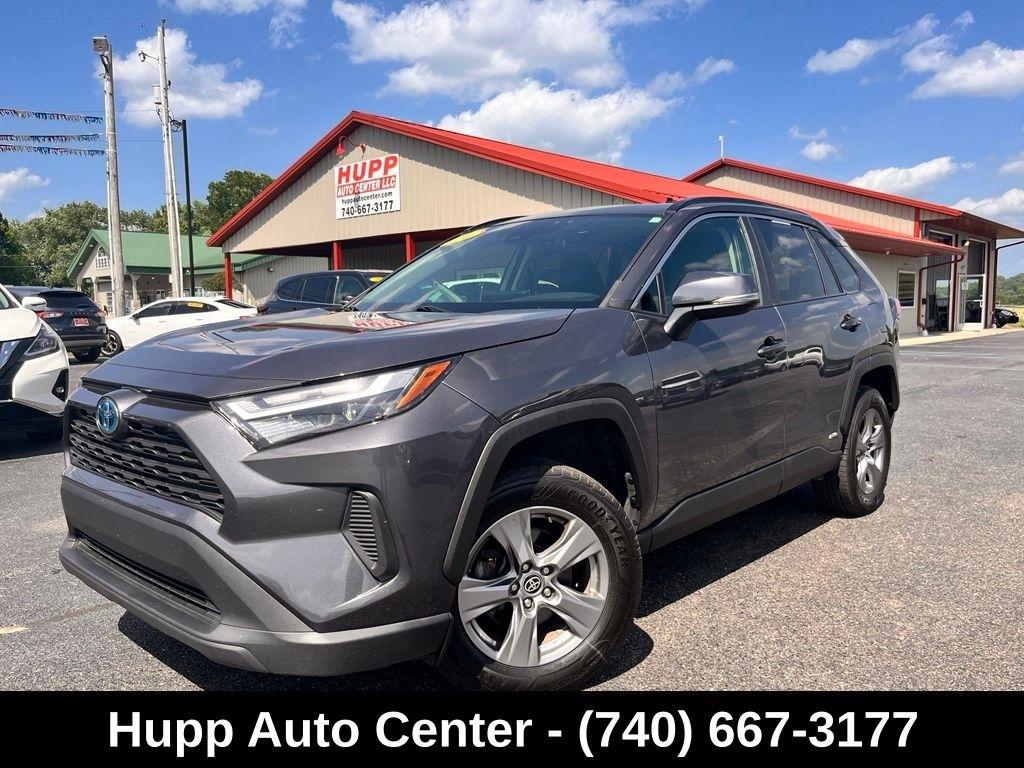 Toyota RAV4 Hybrid XLE AWD (Natl) 2024