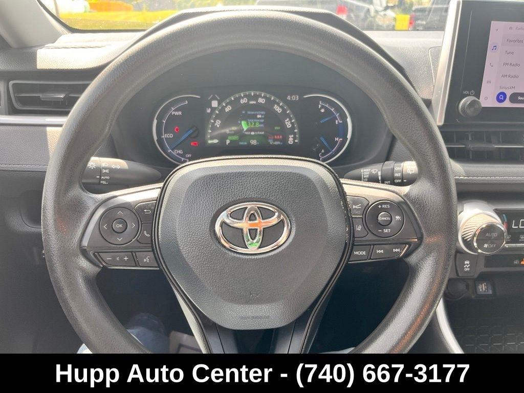 Toyota RAV4 Hybrid XLE AWD (Natl) 2024