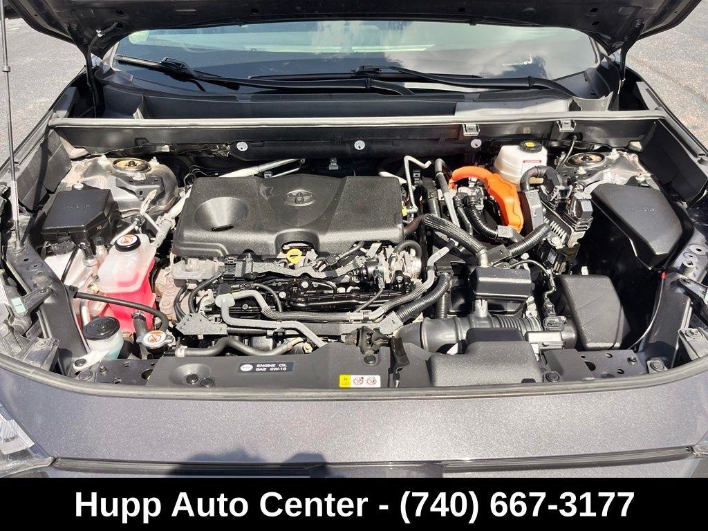 Toyota RAV4 Hybrid XLE AWD (Natl) 2024