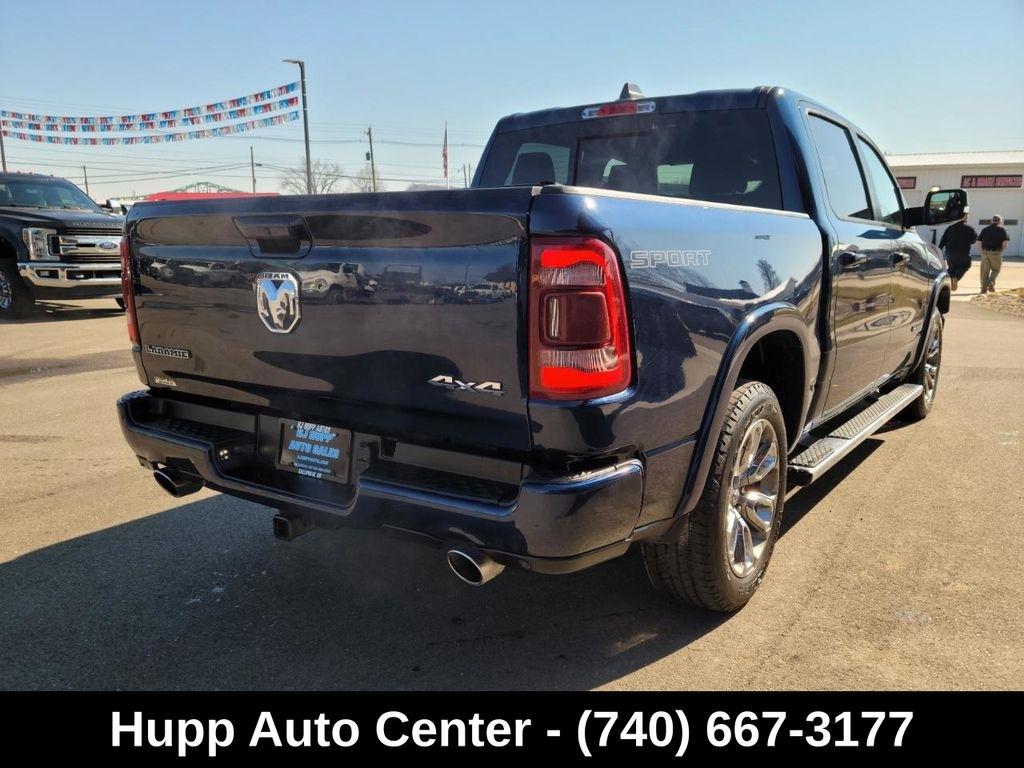 RAM 1500 Laramie 4x4 Crew Cab 5'7" Box 2022