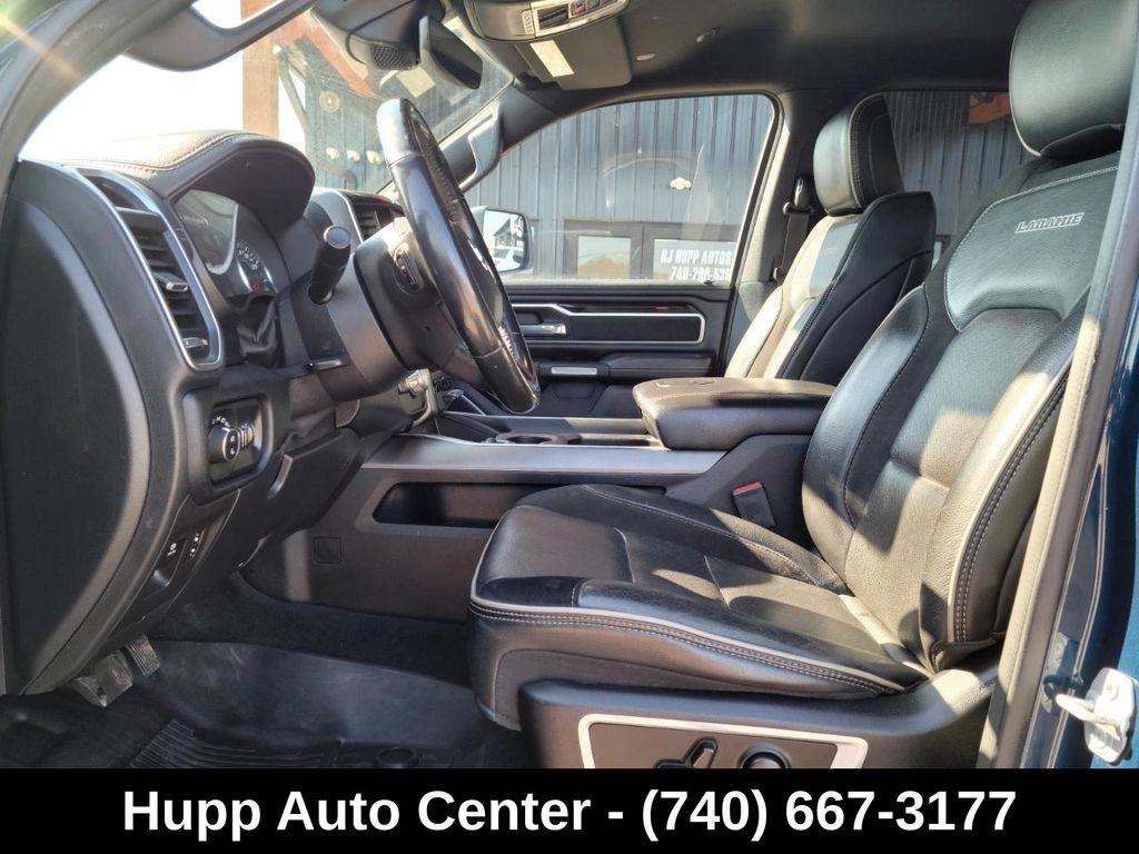RAM 1500 Laramie 4x4 Crew Cab 5'7" Box 2022