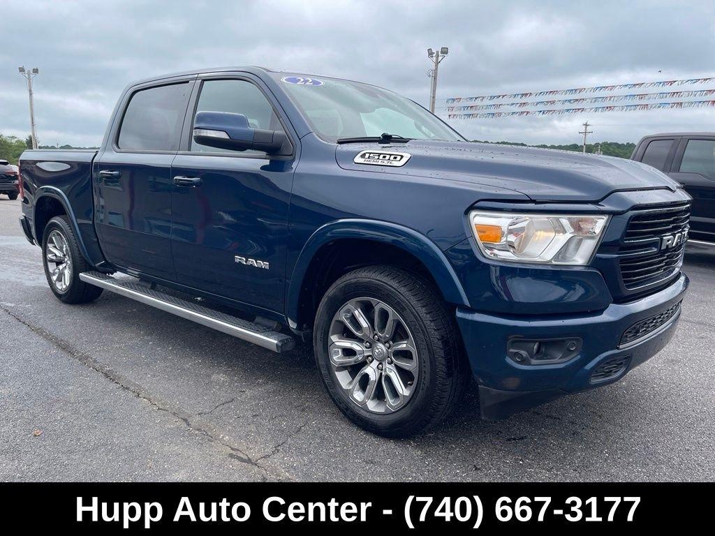 RAM 1500 Laramie 4x4 Crew Cab 5'7" Box 2022
