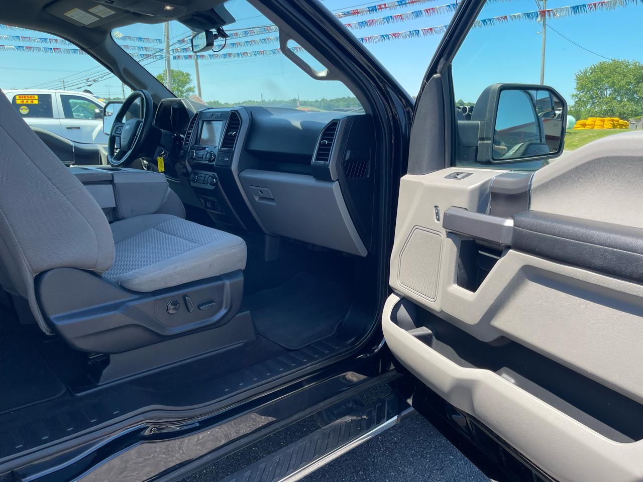 Ford F-150 XLT 4WD SuperCab 6.5' Box 2019