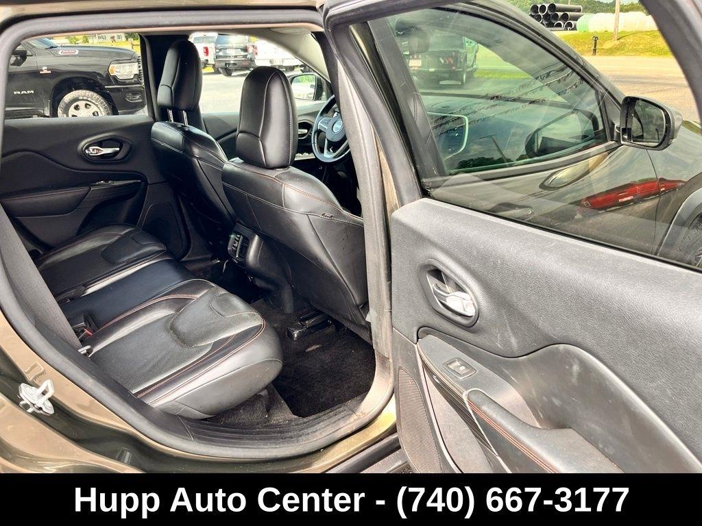 Jeep Cherokee 4WD 4dr Trailhawk 2016