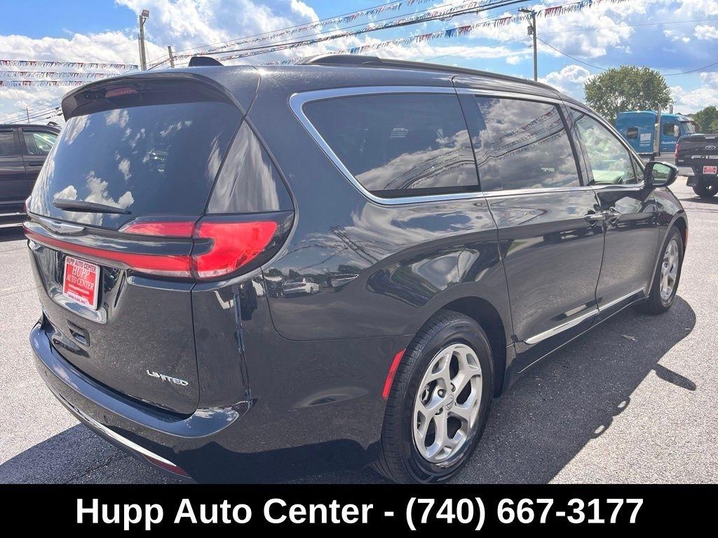 Chrysler Pacifica Limited FWD 2023