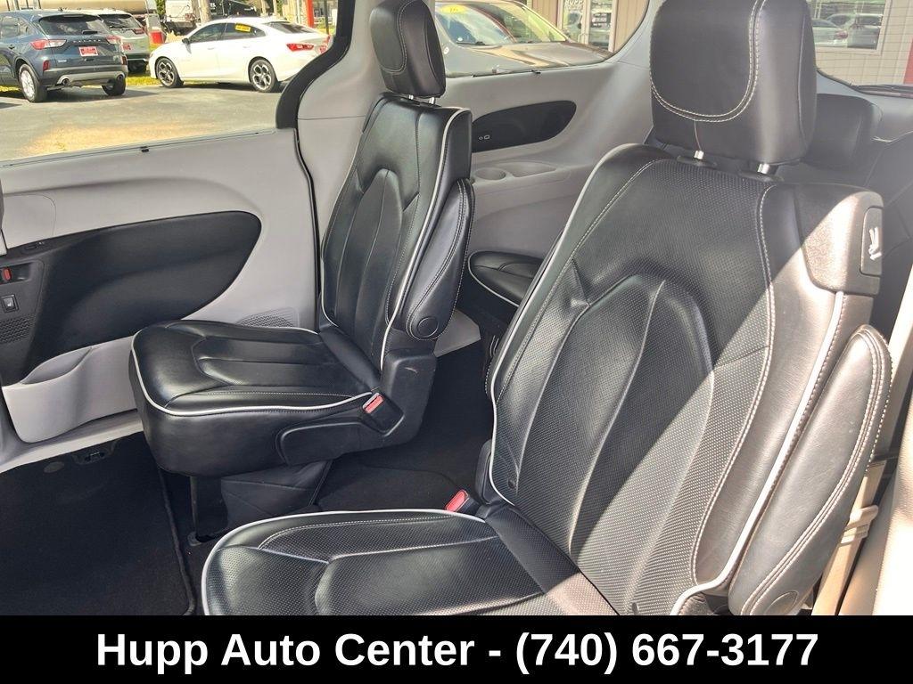 Chrysler Pacifica Limited FWD 2023