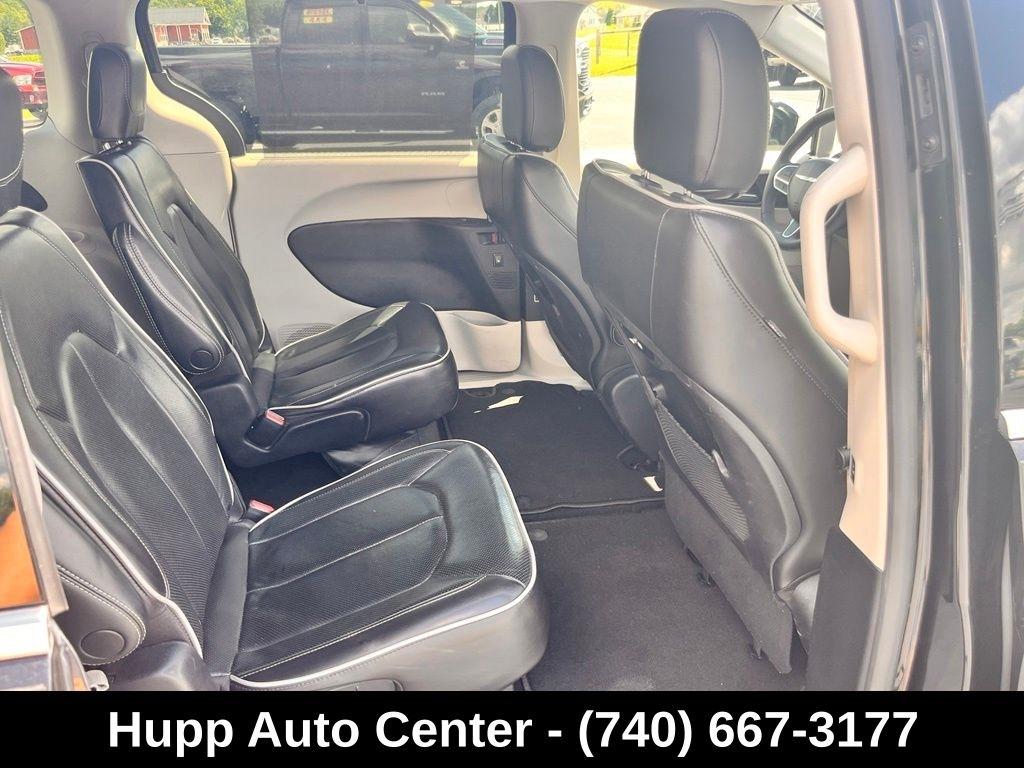 Chrysler Pacifica Limited FWD 2023