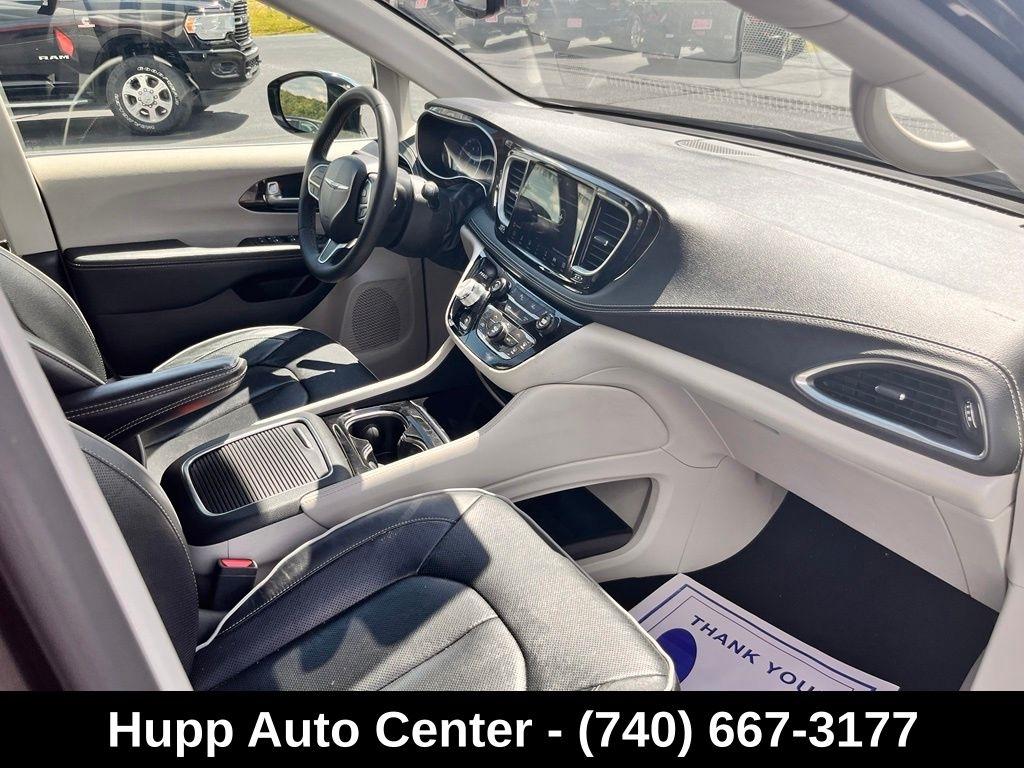 Chrysler Pacifica Limited FWD 2023