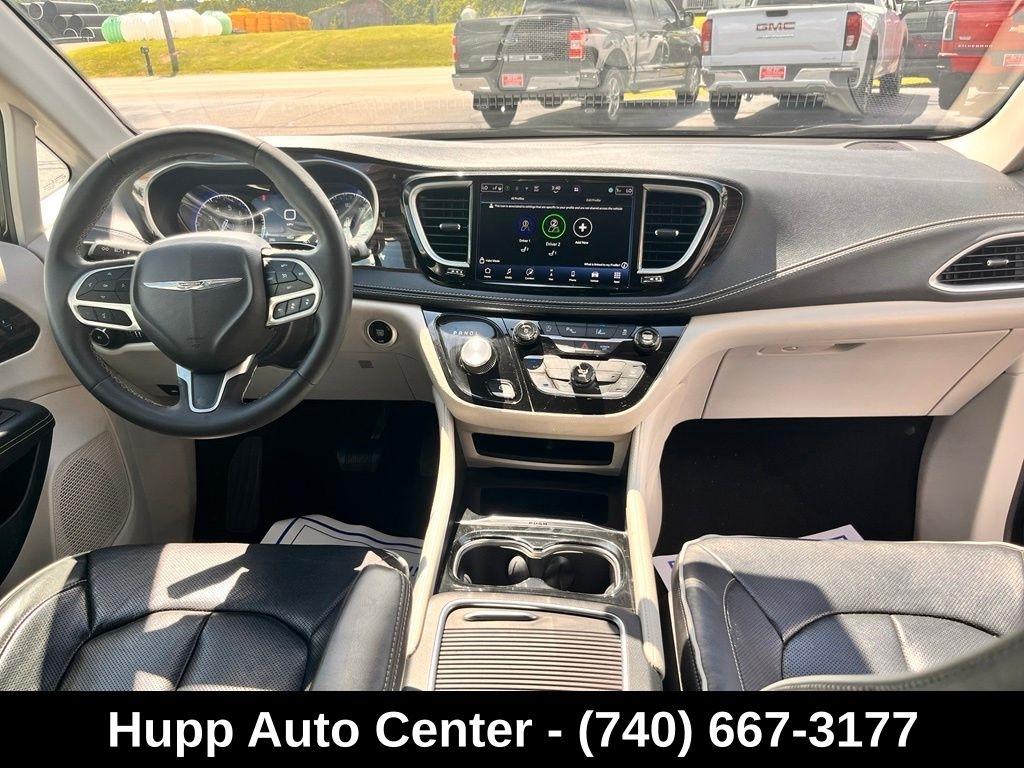 Chrysler Pacifica Limited FWD 2023