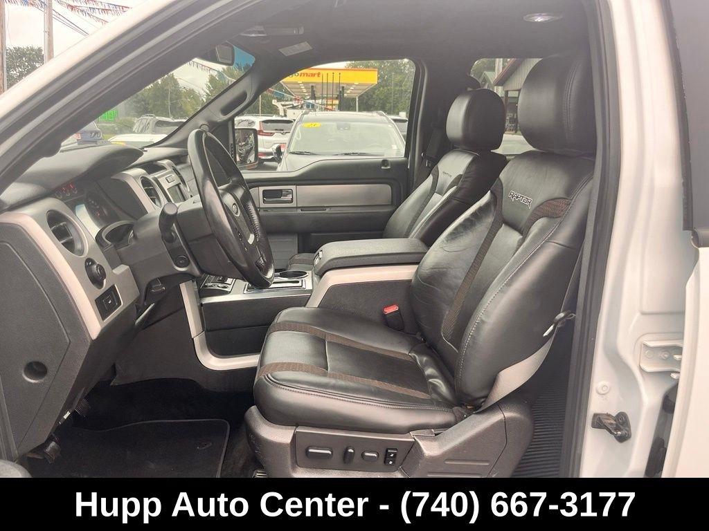 Ford F-150 4WD SuperCrew 145" SVT Raptor 2012