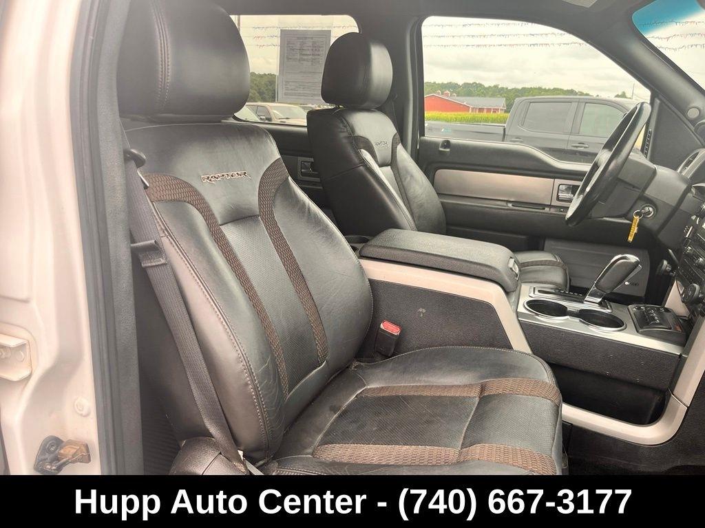 Ford F-150 4WD SuperCrew 145" SVT Raptor 2012