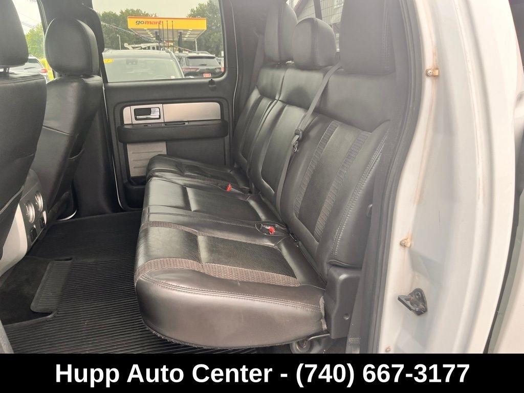Ford F-150 4WD SuperCrew 145" SVT Raptor 2012