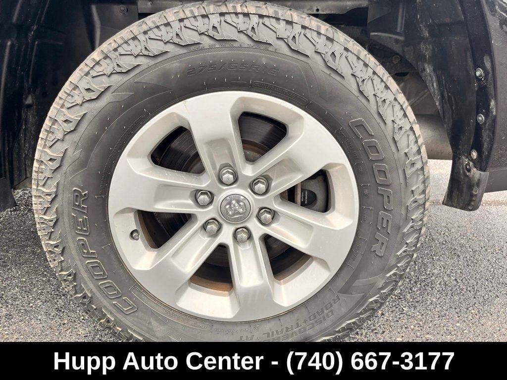 RAM 1500 Laramie 4x4 Crew Cab 6'4" Box 2019